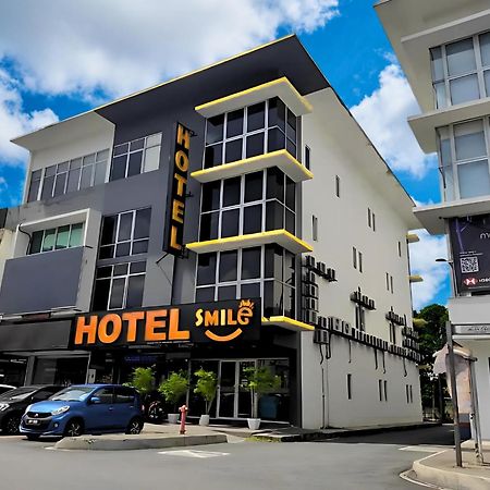 Smile Hotel C180 Cheras Selatan Balakong Kajang Bagian luar foto